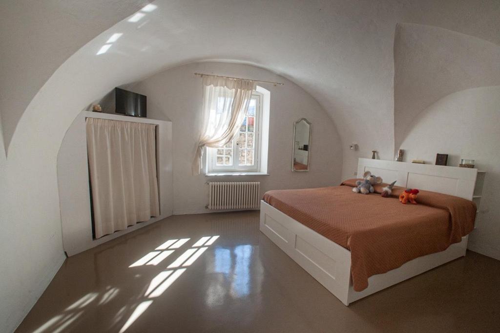 Apartamento La Torre Di Gaia Dolceacqua Exterior foto